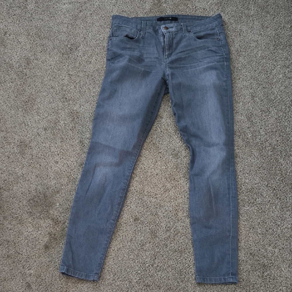 Joe’s Jeans Skinny Ankle in Grey (Size 28)